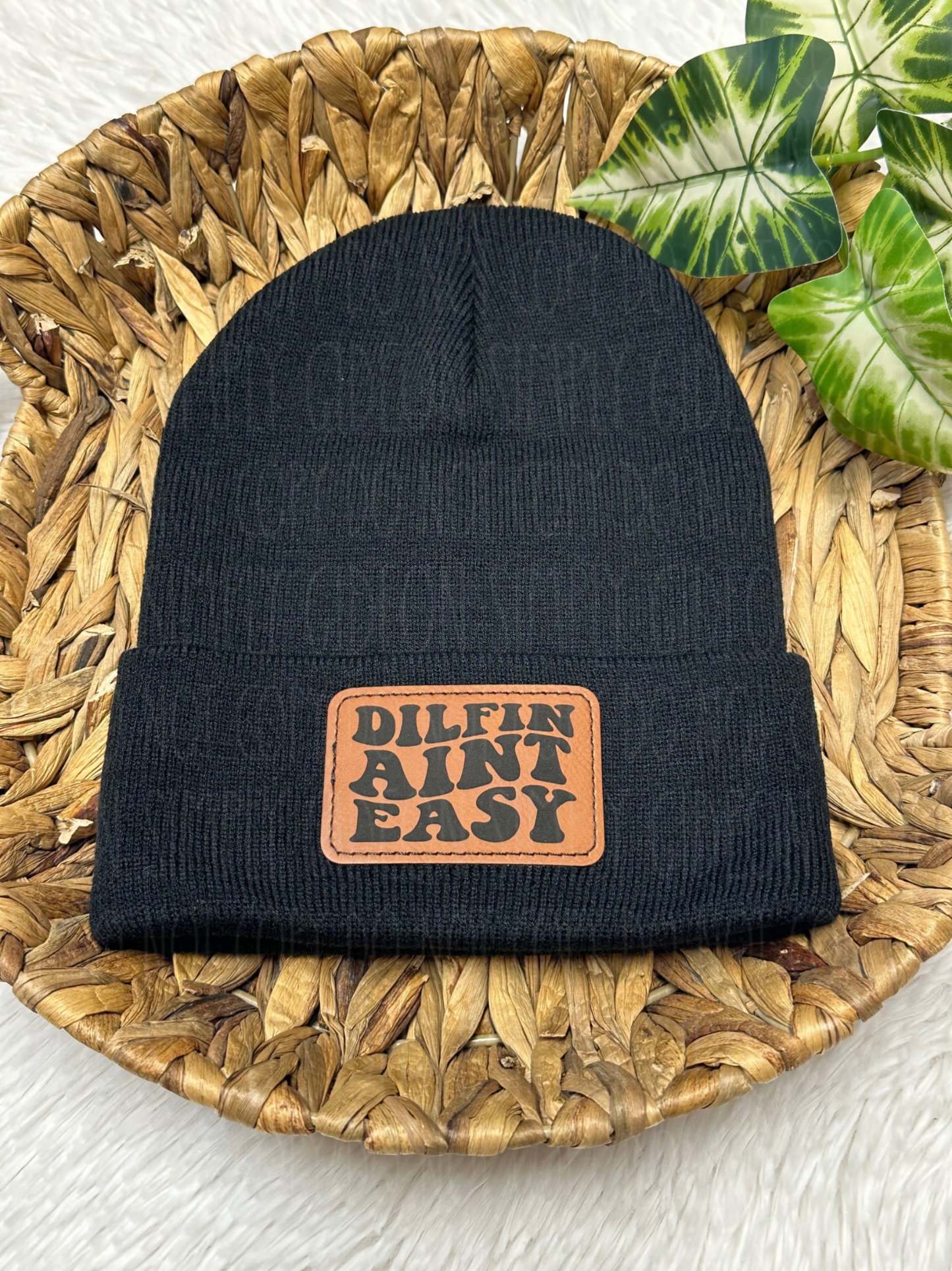 DILFIN Aint Easy Beanie