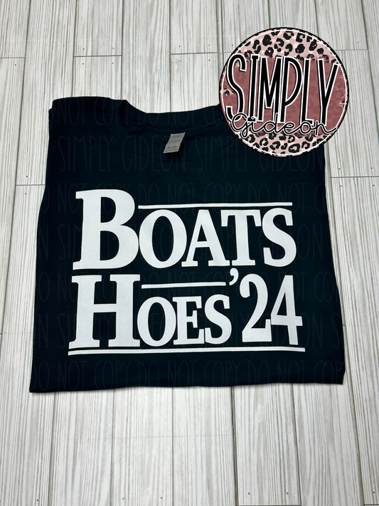 Boats Hoes 24 Tee